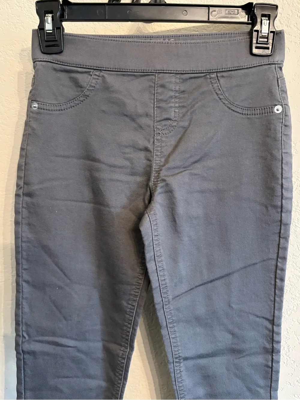 Girl’s Vintage Justice Gray Stretch Jeggings with Rhinestone Hem Detail, Sz. 12